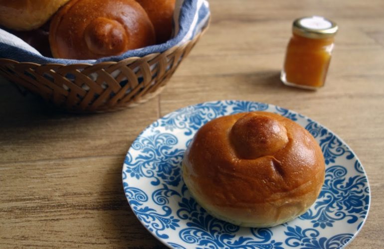 Come Fare Le Brioche Siciliane Al Forno Ricetta Facile E Veloce Parola Di Donna