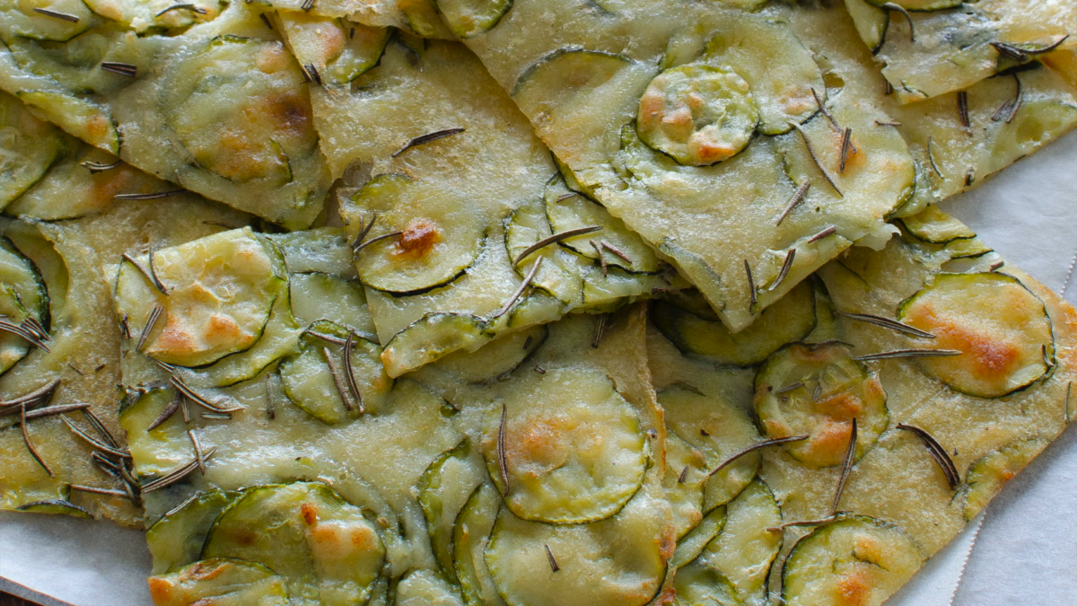 schiacciata sottile alle zucchine