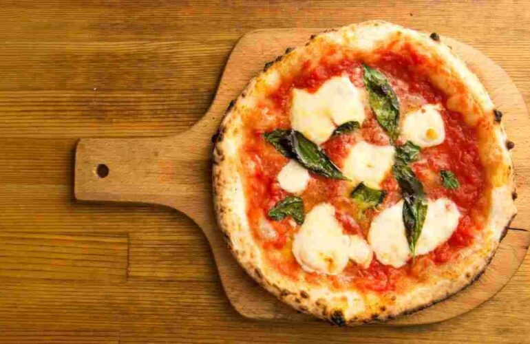 la-pizza-napoletana-come-la-fanno-nelle-migliori-pizzerie