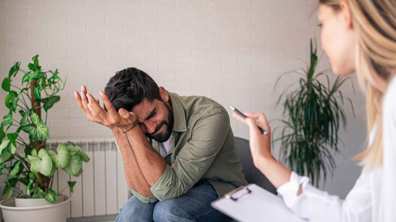 Come Capire Se Una Persona è Sincera Come capire se una persona è emotivamente immatura: i segnali lampanti