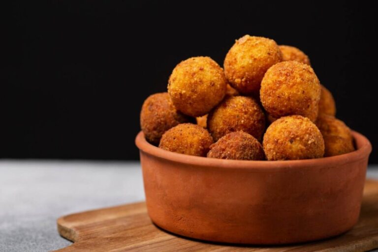 patate-e-salsiccia,-ho-scovato-labbinamento-perfetto.-la-ricetta-che-preparo-e-da-leccarsi-i-baffi